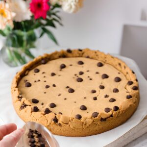 Easy Cookie Cake Recipe
